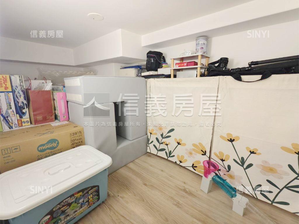 Ｆ１小資首購空間運用佳房屋室內格局與周邊環境