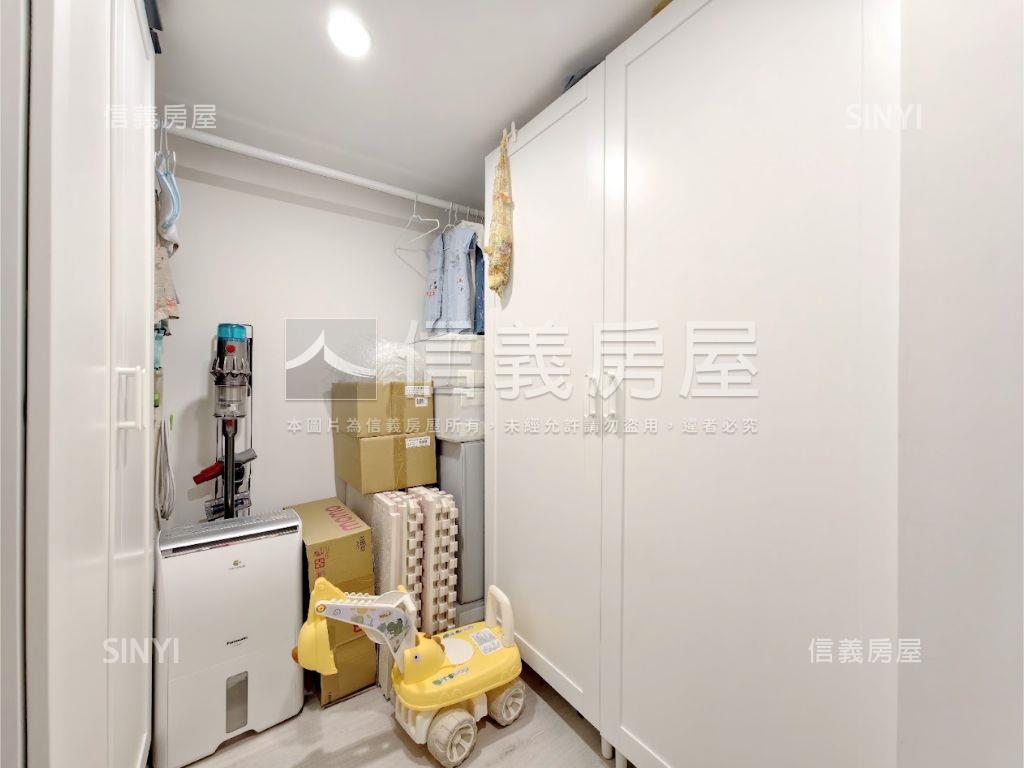 專任Ｆ１小資成家首購房屋室內格局與周邊環境