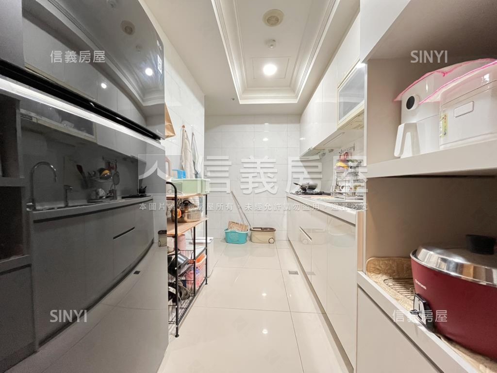 遠雄雙浴開窗美妝三房車位房屋室內格局與周邊環境