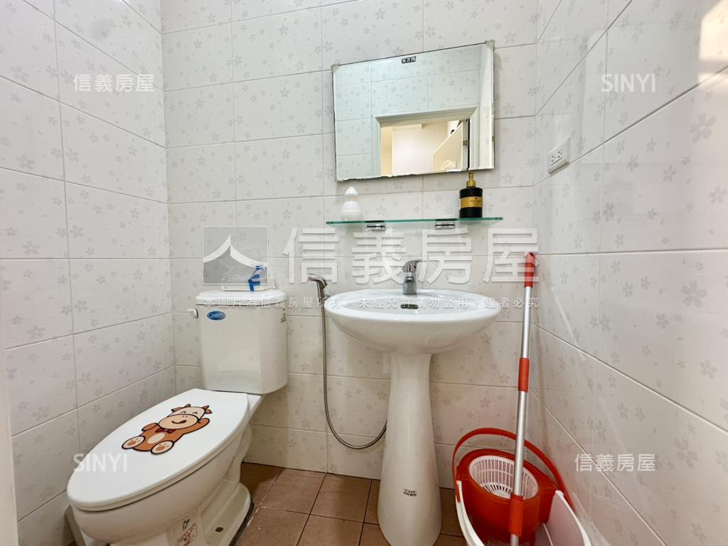 民安路一樓採光店住房屋室內格局與周邊環境