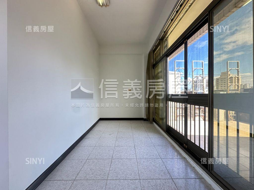 中西區臨２０米路店面透天房屋室內格局與周邊環境