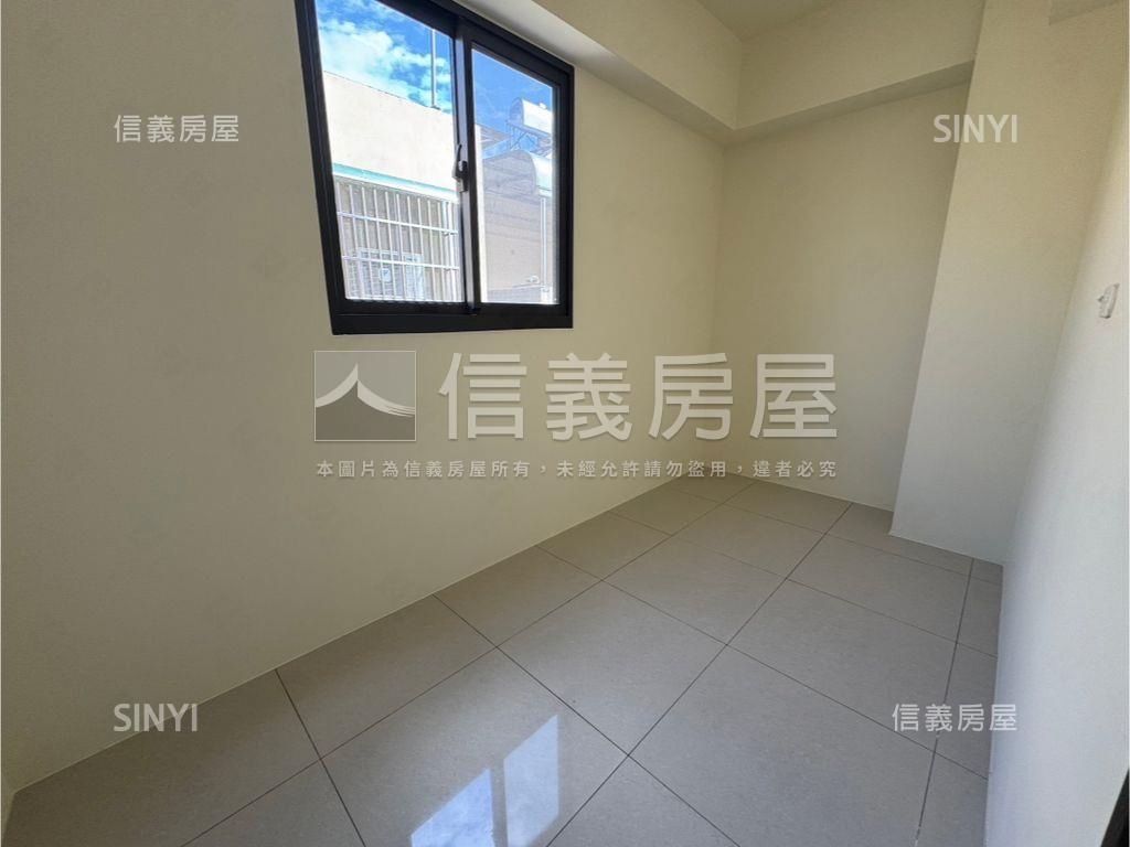 全新獨棟電梯透天別墅房屋室內格局與周邊環境
