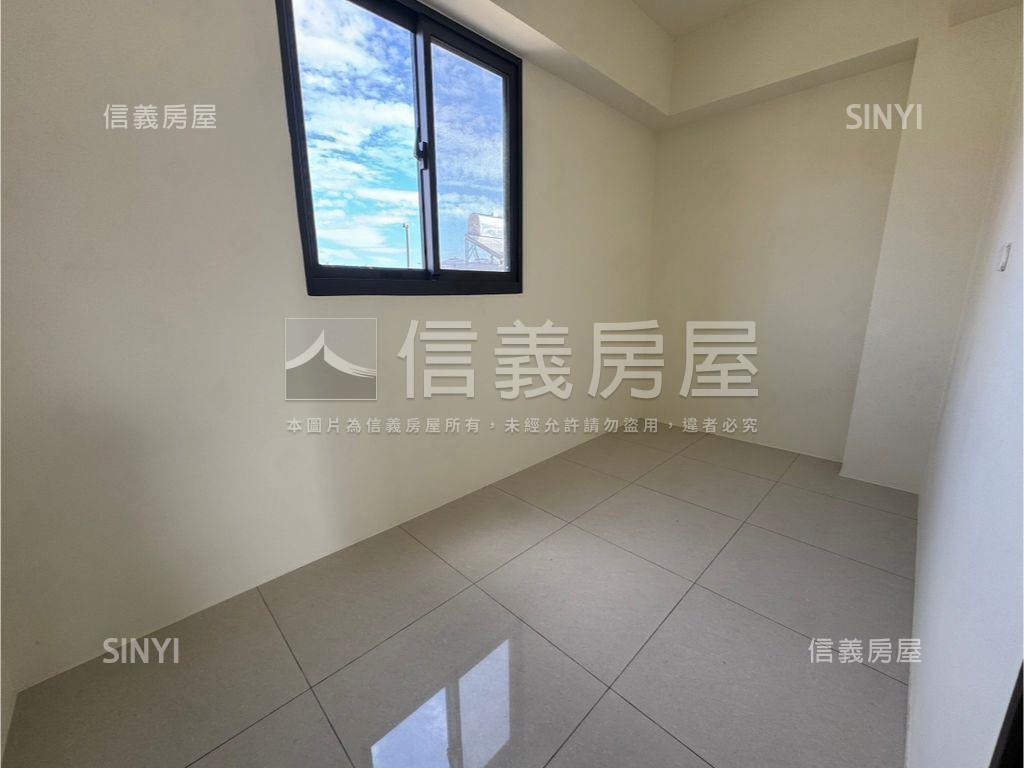 全新獨棟電梯透天別墅房屋室內格局與周邊環境
