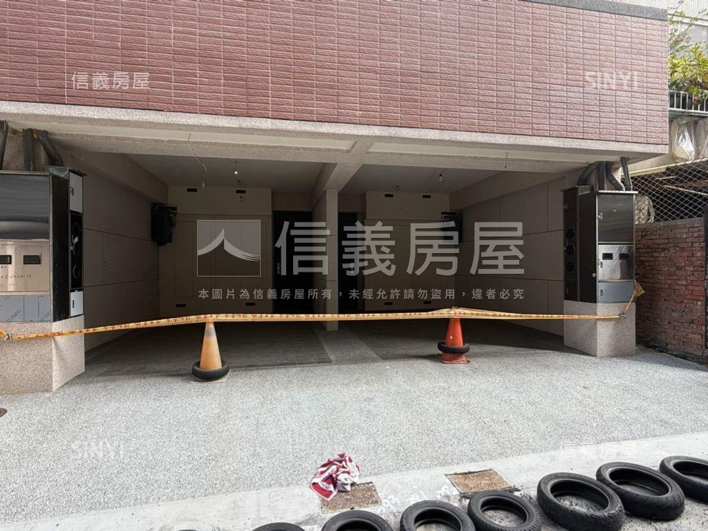 全新獨棟電梯透天別墅房屋室內格局與周邊環境