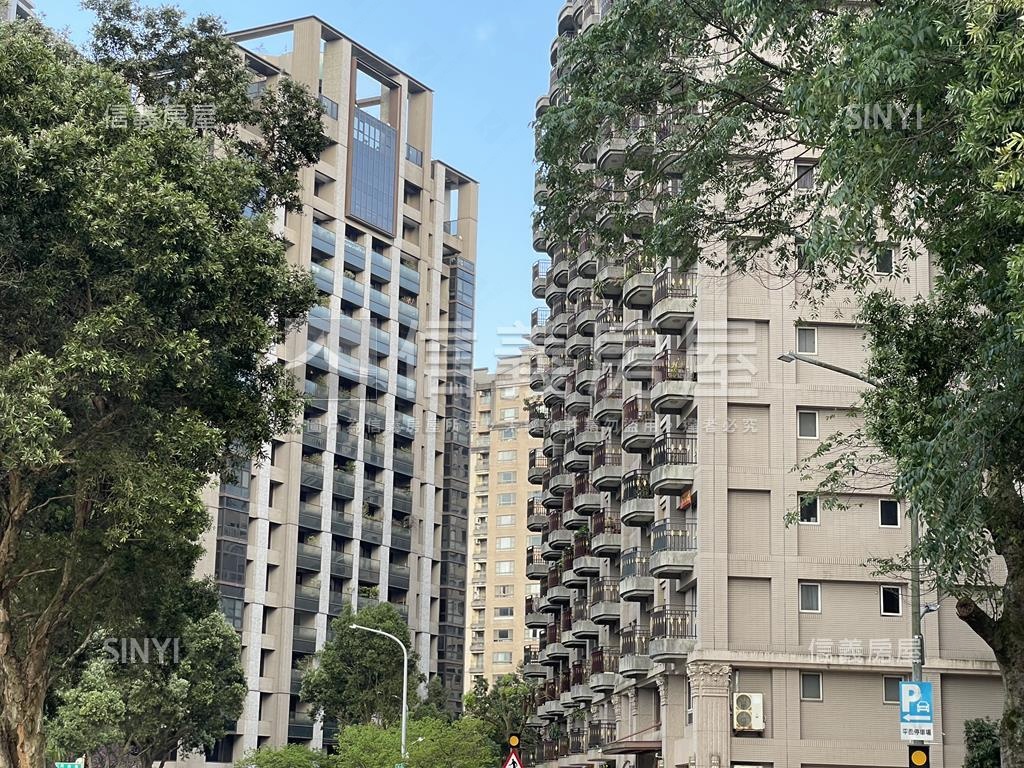 冠東方雅致三房房屋室內格局與周邊環境