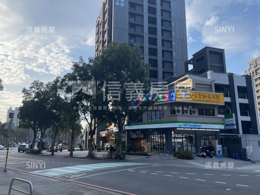 冠東方雅致三房房屋室內格局與周邊環境
