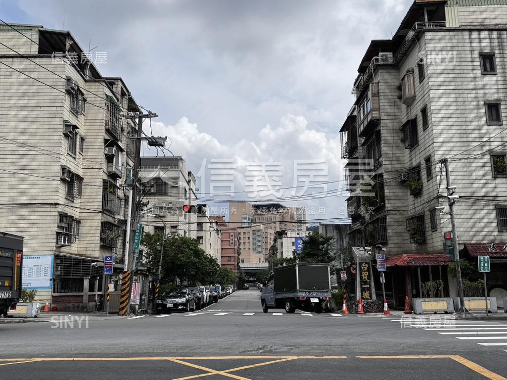 連城台貿一城一樓房屋室內格局與周邊環境