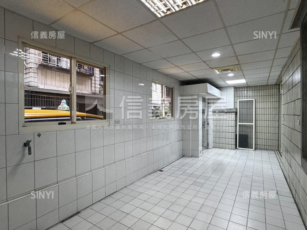 連城台貿一城一樓房屋室內格局與周邊環境