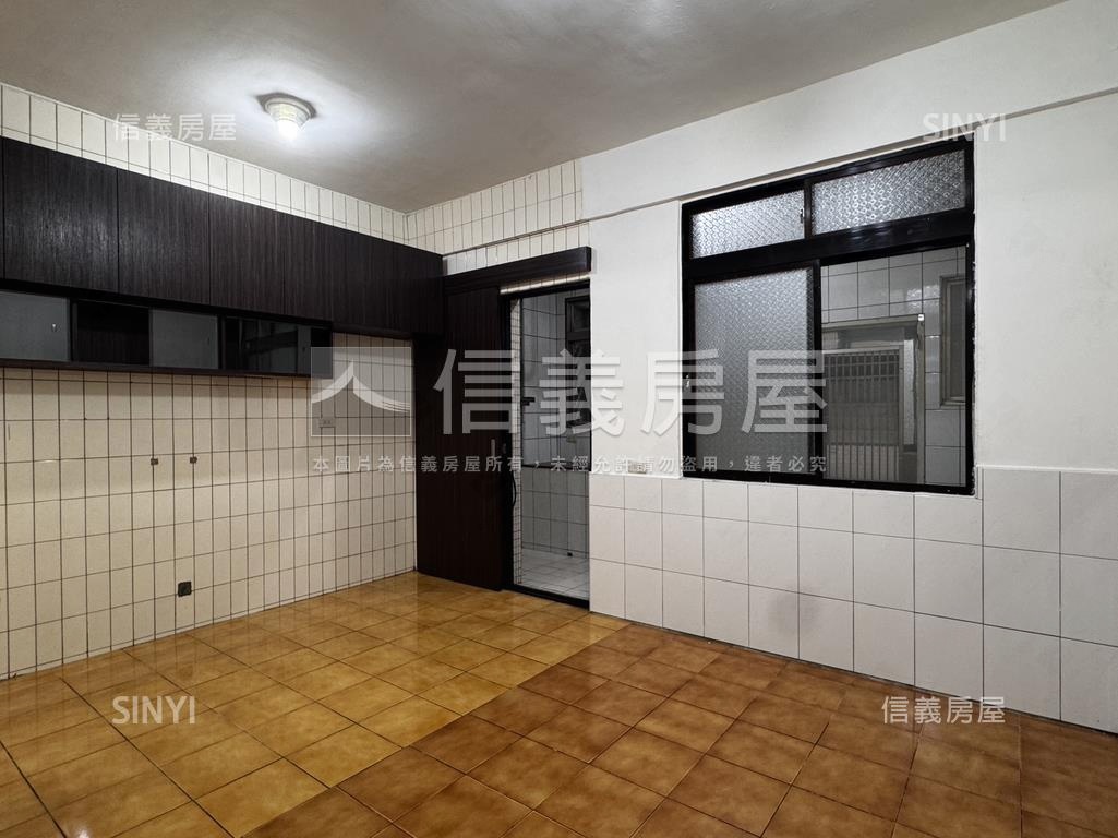 連城台貿一城一樓房屋室內格局與周邊環境