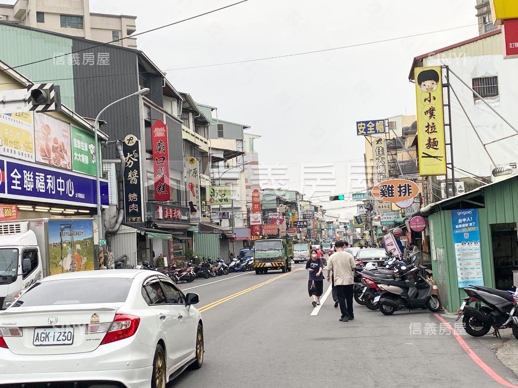 勤益三蕃街商圈金雞母學套房屋室內格局與周邊環境