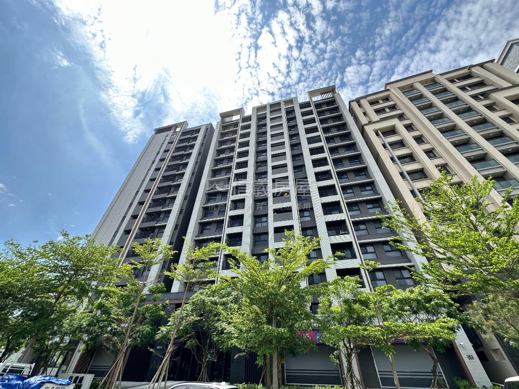 佳瓚城朝南視野三房＋車位房屋室內格局與周邊環境