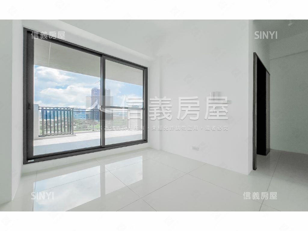 頭家邊間有電梯臨路別墅房屋室內格局與周邊環境