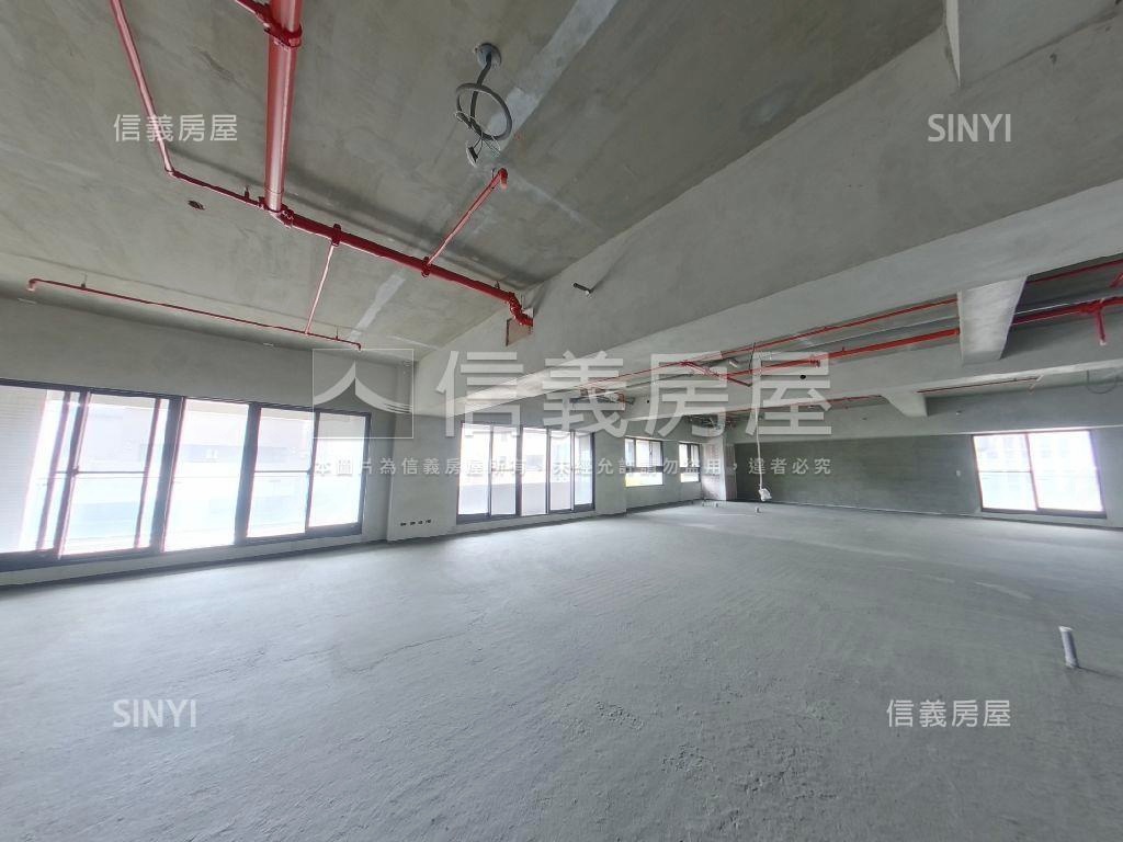 由鉅大謙鋼骨豪宅房屋室內格局與周邊環境