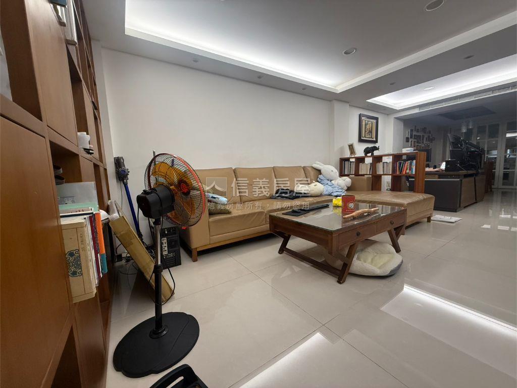 正天津路百坪大透店房屋室內格局與周邊環境