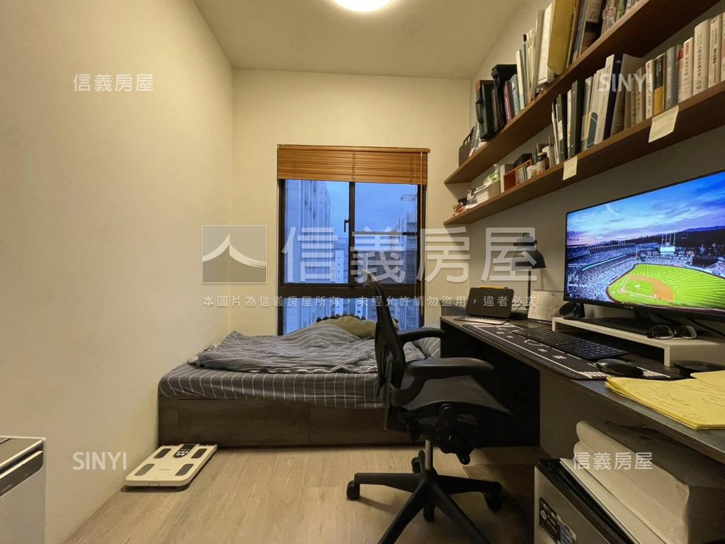 ★ＨＯＭＥＴＥＬ兩房車位房屋室內格局與周邊環境