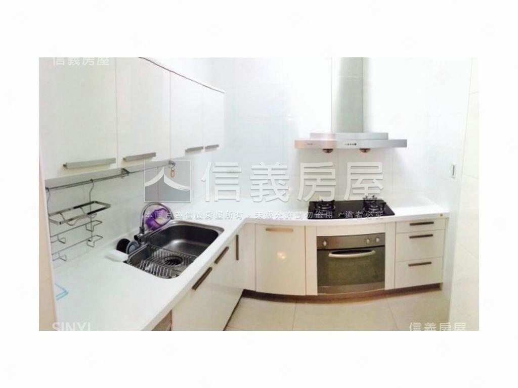 德鑫御園三房雙車位房屋室內格局與周邊環境