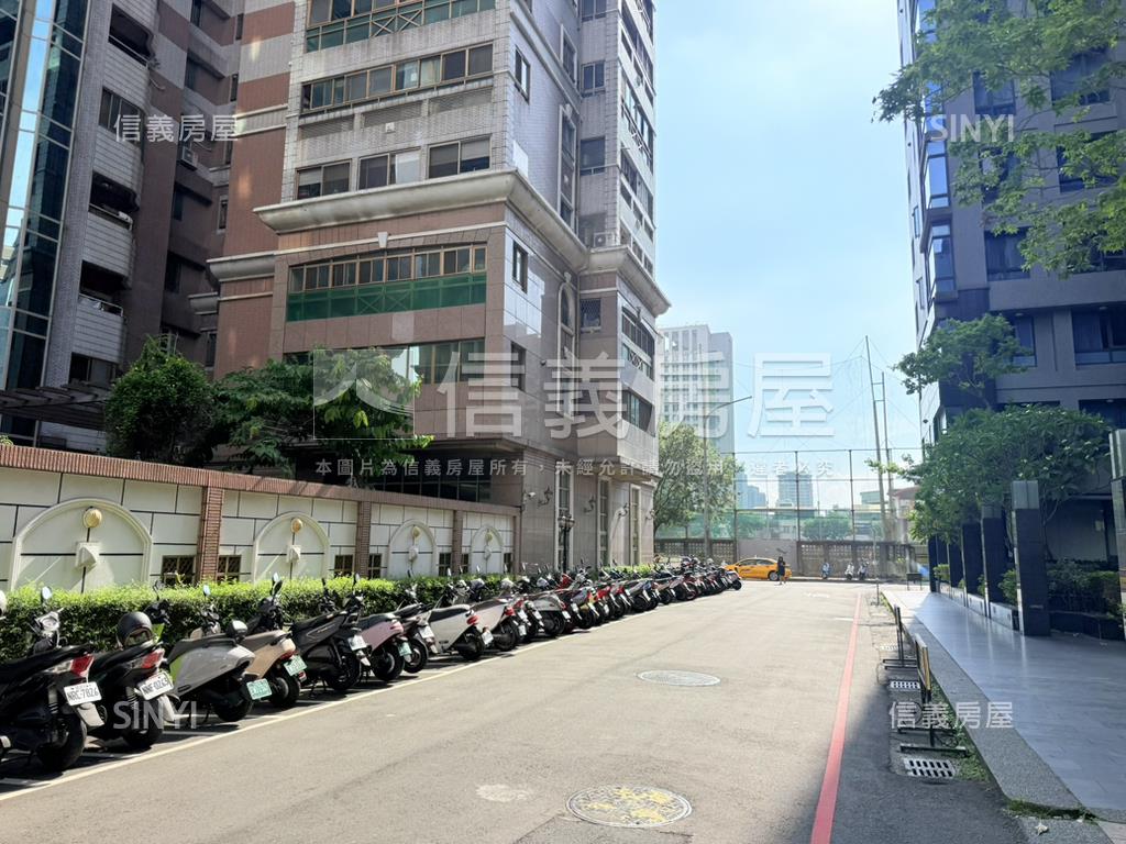 五期萬壽棒球場旁朝南土地房屋室內格局與周邊環境