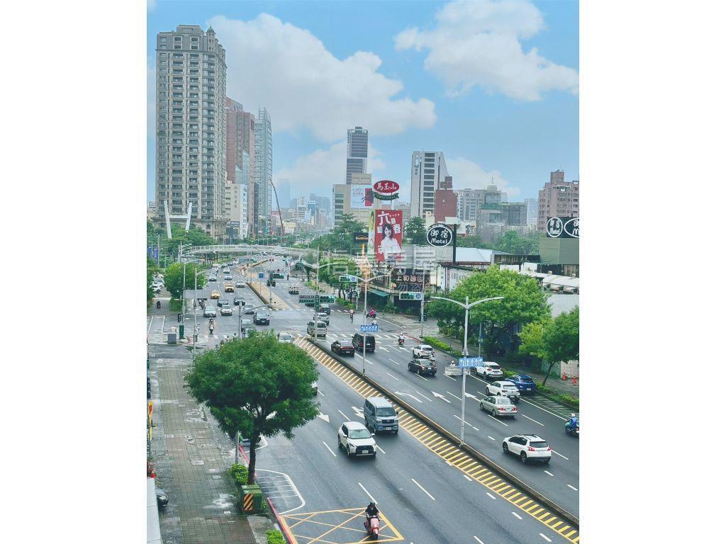 博愛一路正路店霸值得珍藏房屋室內格局與周邊環境