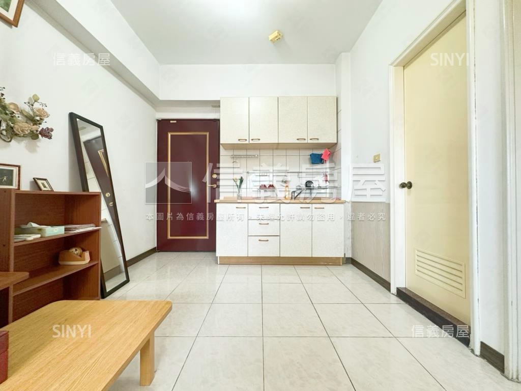 阿利阿多電梯美景正一房房屋室內格局與周邊環境