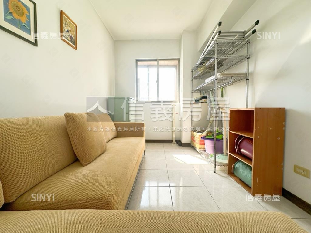 阿利阿多電梯美景正一房房屋室內格局與周邊環境