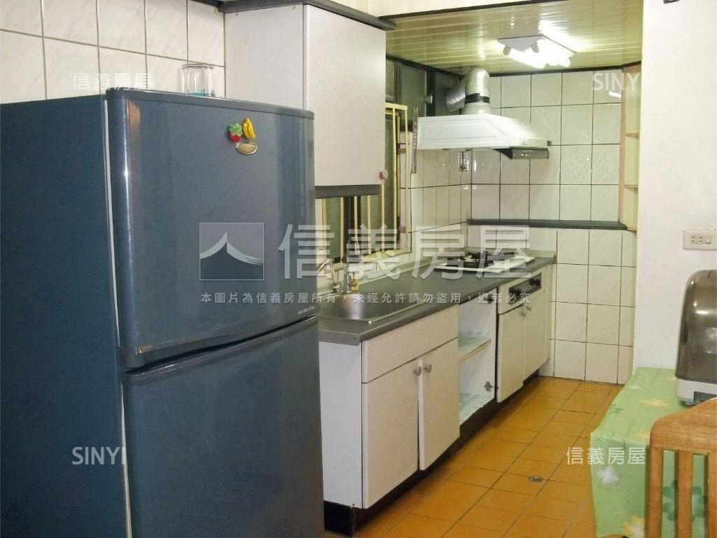 禮仁２＋１房平面車位房屋室內格局與周邊環境