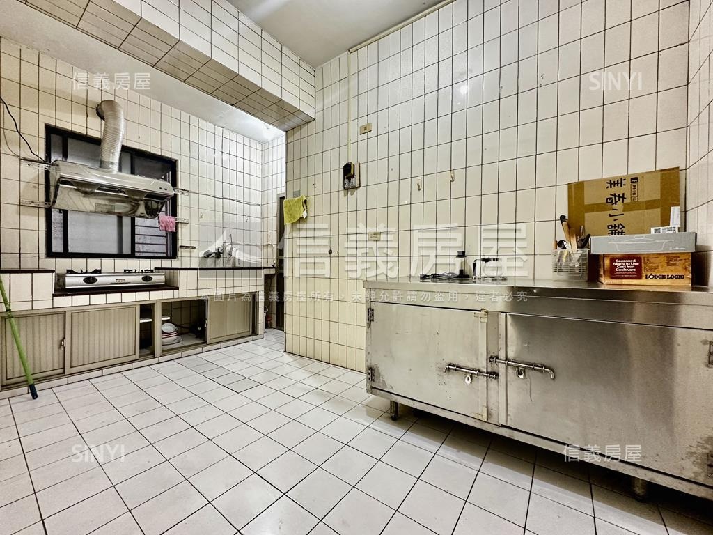 專任～保安街大空間公寓房屋室內格局與周邊環境