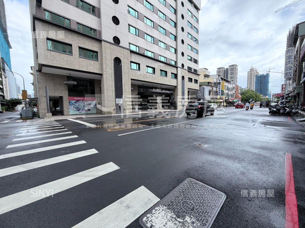 近前金捷運站大四房美宅房屋室內格局與周邊環境