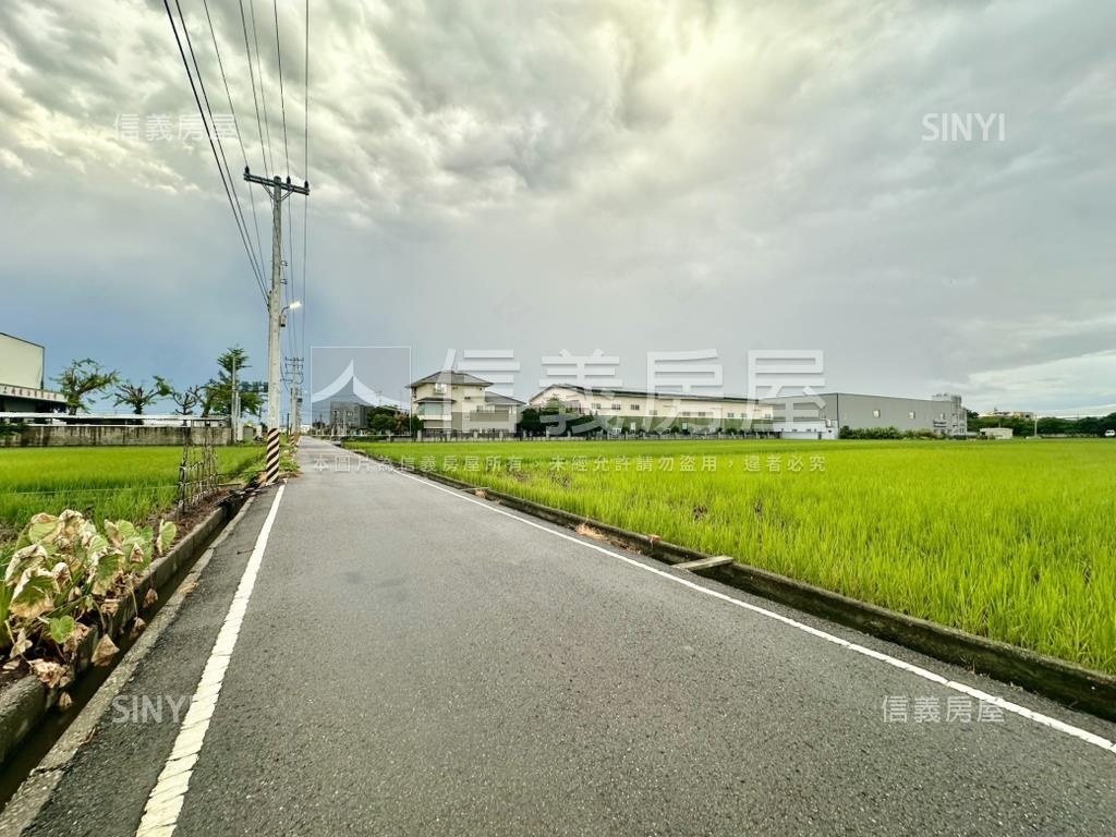 地主急售和美五百坪農地Ａ房屋室內格局與周邊環境