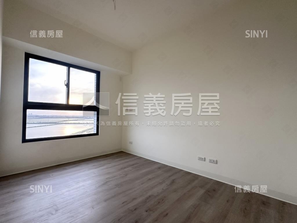 全新交屋艾美８兩房平車房屋室內格局與周邊環境