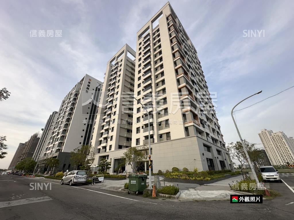 全新交屋艾美８兩房平車房屋室內格局與周邊環境