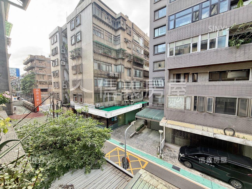 信義安和大土持獨棟華廈房屋室內格局與周邊環境