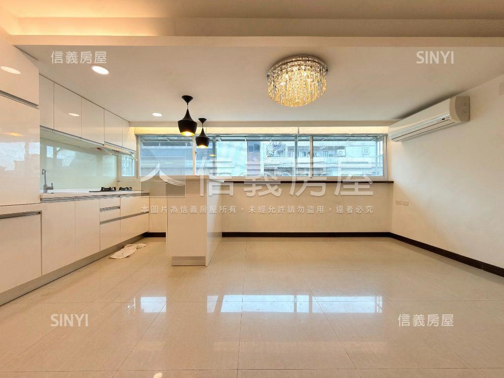 國館高樓美裝管理四房房屋室內格局與周邊環境