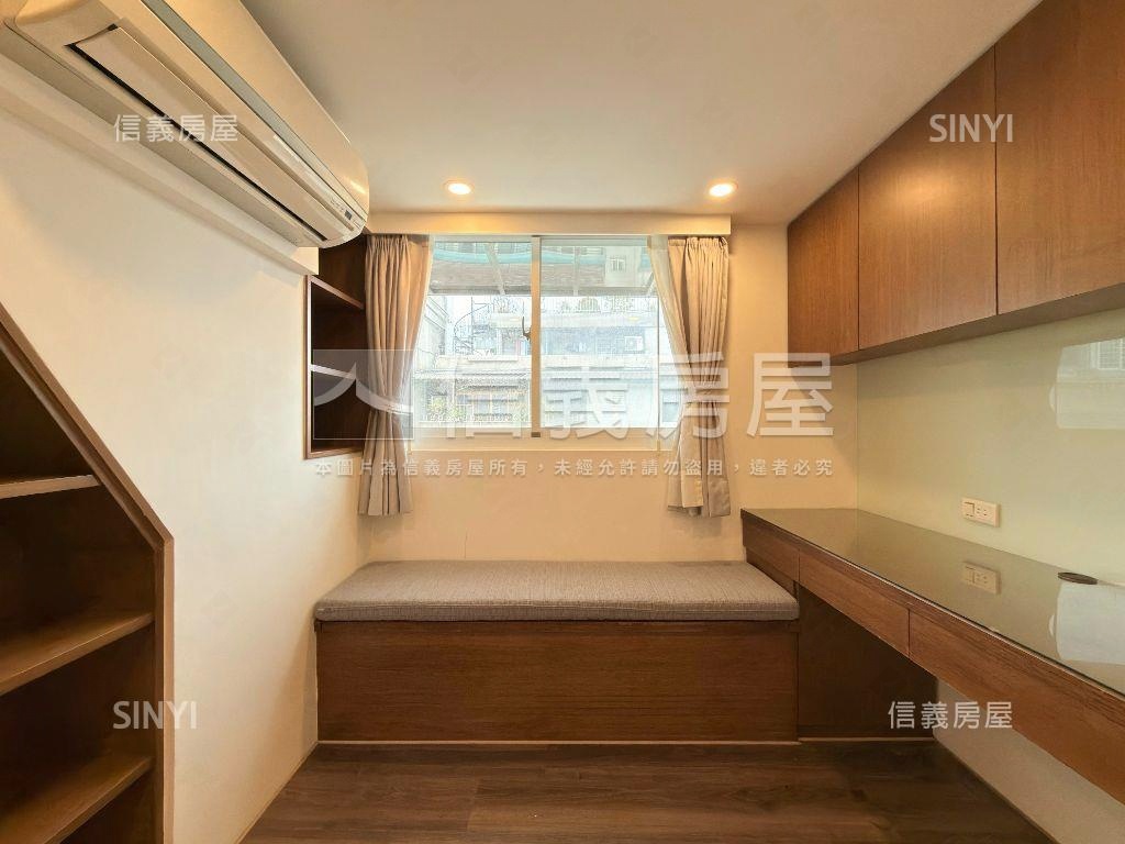 國館高樓美裝管理四房房屋室內格局與周邊環境