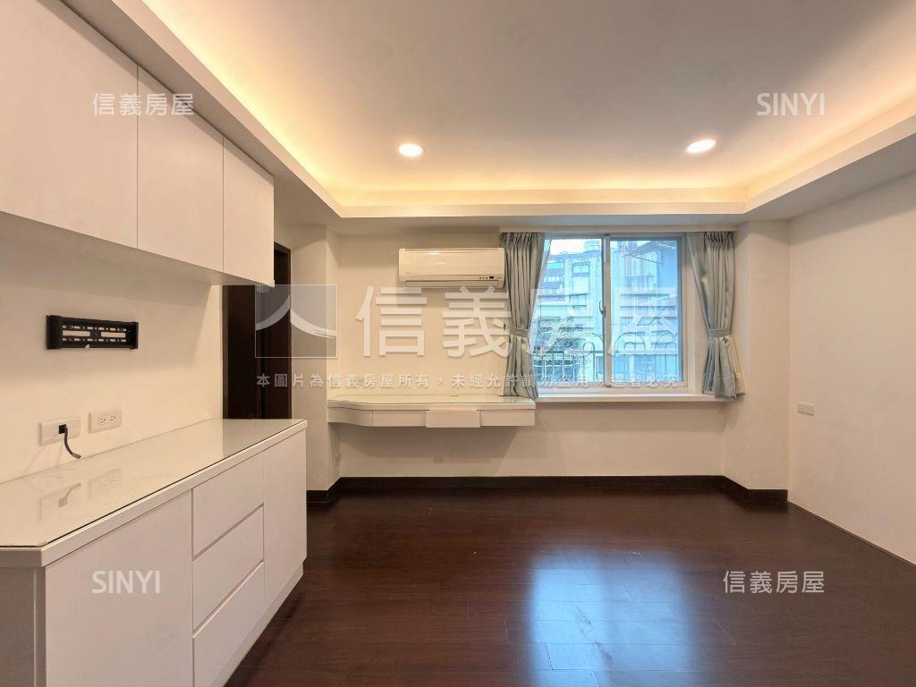 國館高樓美裝管理四房房屋室內格局與周邊環境