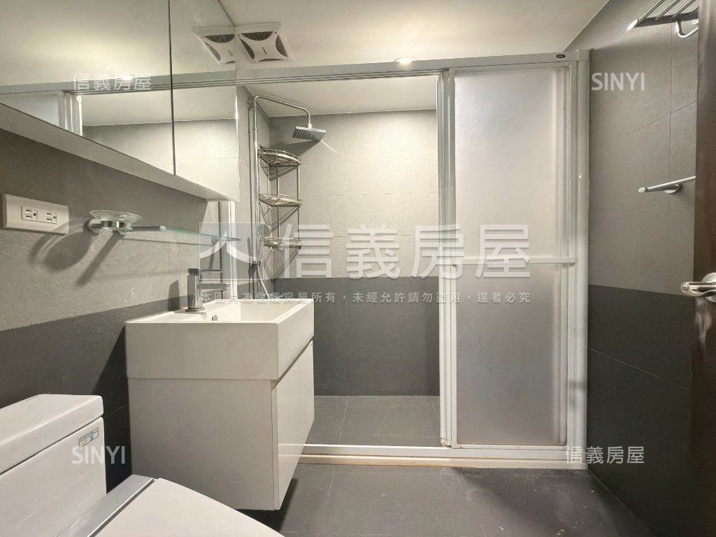 國館高樓美裝管理四房房屋室內格局與周邊環境