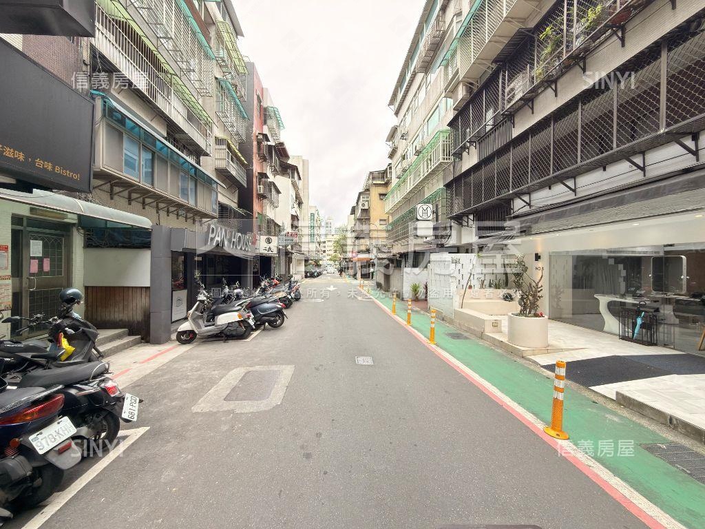 國館高樓美裝管理四房房屋室內格局與周邊環境