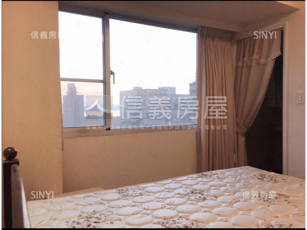 海揚面中庭３房有車位房屋室內格局與周邊環境