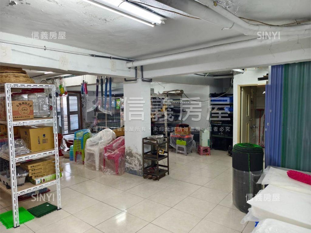 興隆大道●黃金商鋪雙店面房屋室內格局與周邊環境