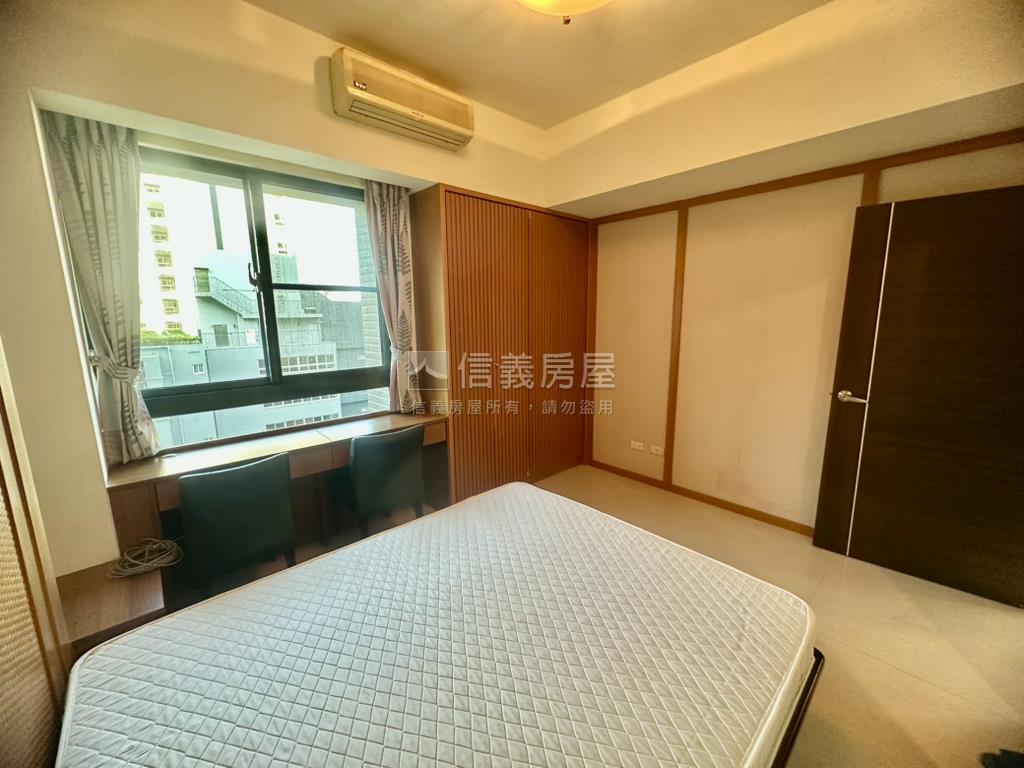 藍海帝國視野美三房平車房屋室內格局與周邊環境