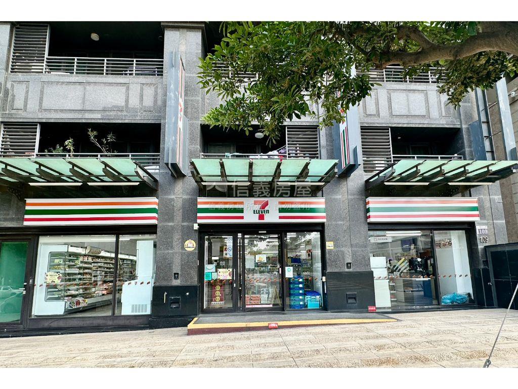 藍海帝國視野美三房平車房屋室內格局與周邊環境