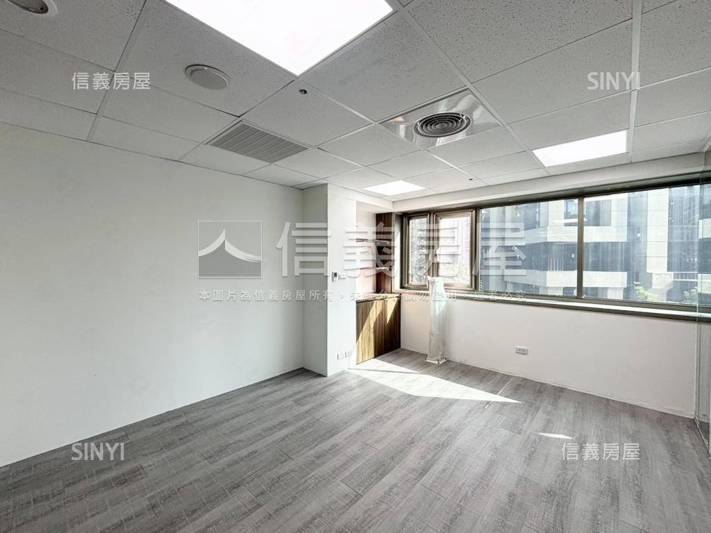 福爾摩莎松德鋼骨住辦房屋室內格局與周邊環境