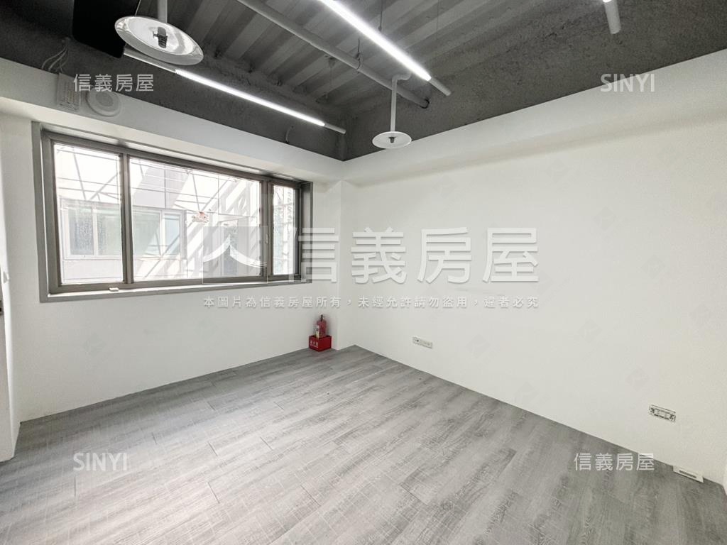 福爾摩莎松德鋼骨住辦房屋室內格局與周邊環境