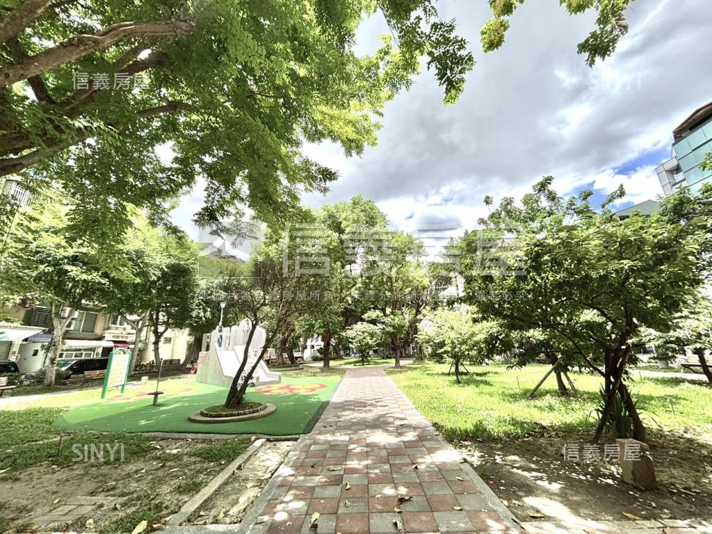 松江南京採光好方正大四房房屋室內格局與周邊環境