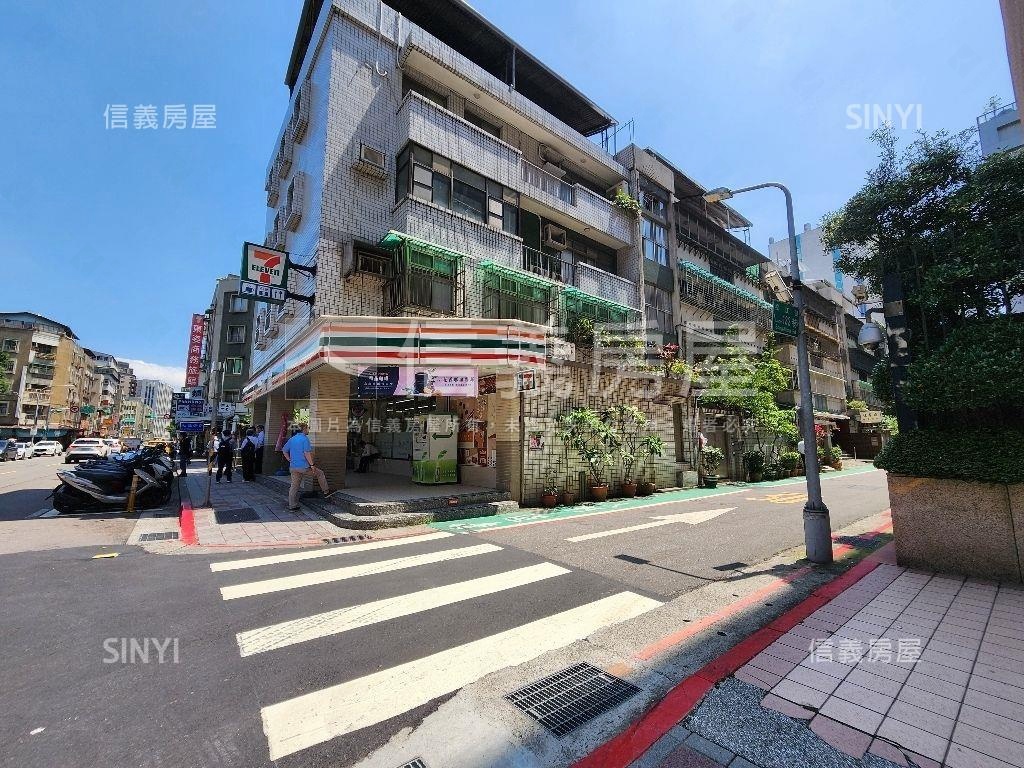 松江南京採光好方正大四房房屋室內格局與周邊環境