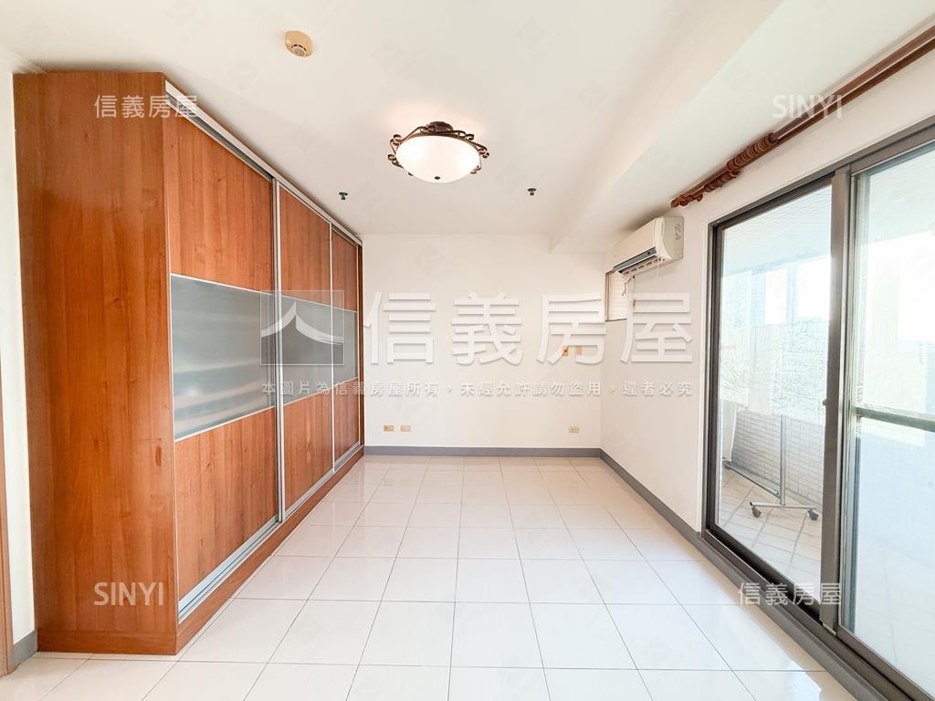 眺望蓮池潭高樓美景樓中樓房屋室內格局與周邊環境