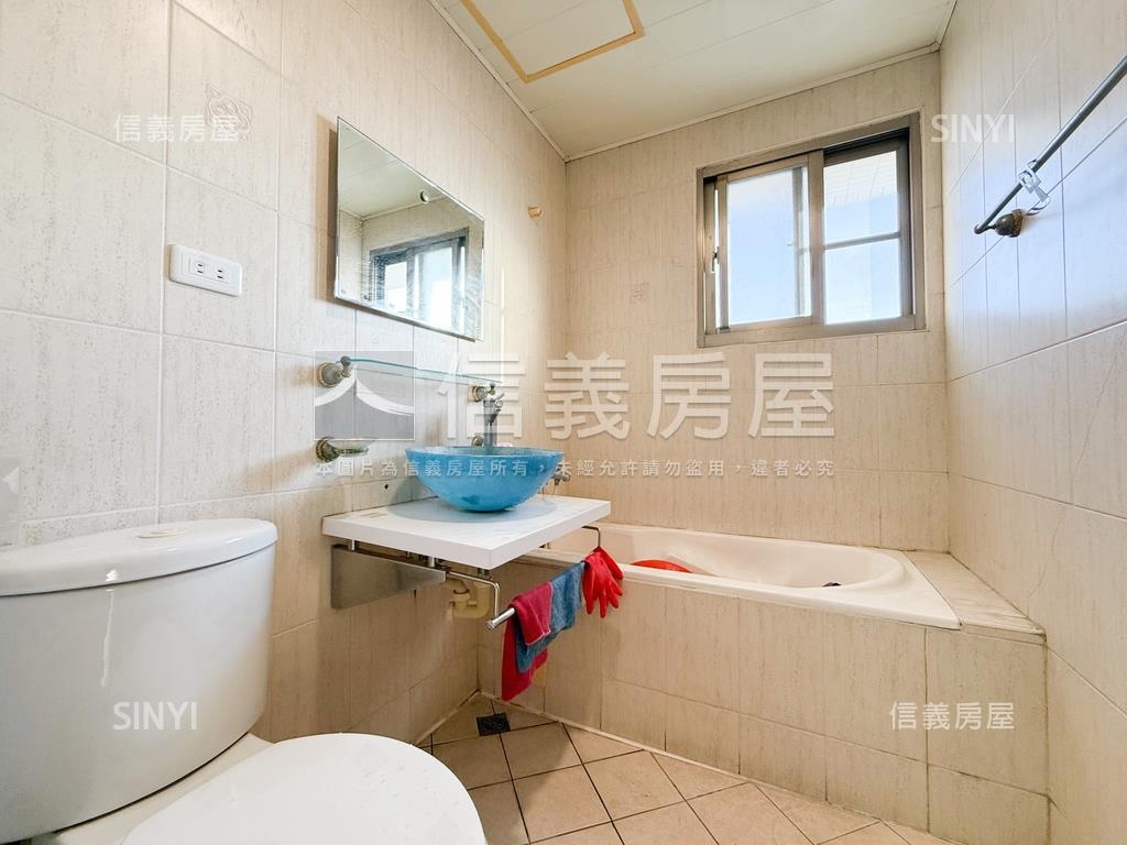 眺望蓮池潭高樓美景樓中樓房屋室內格局與周邊環境