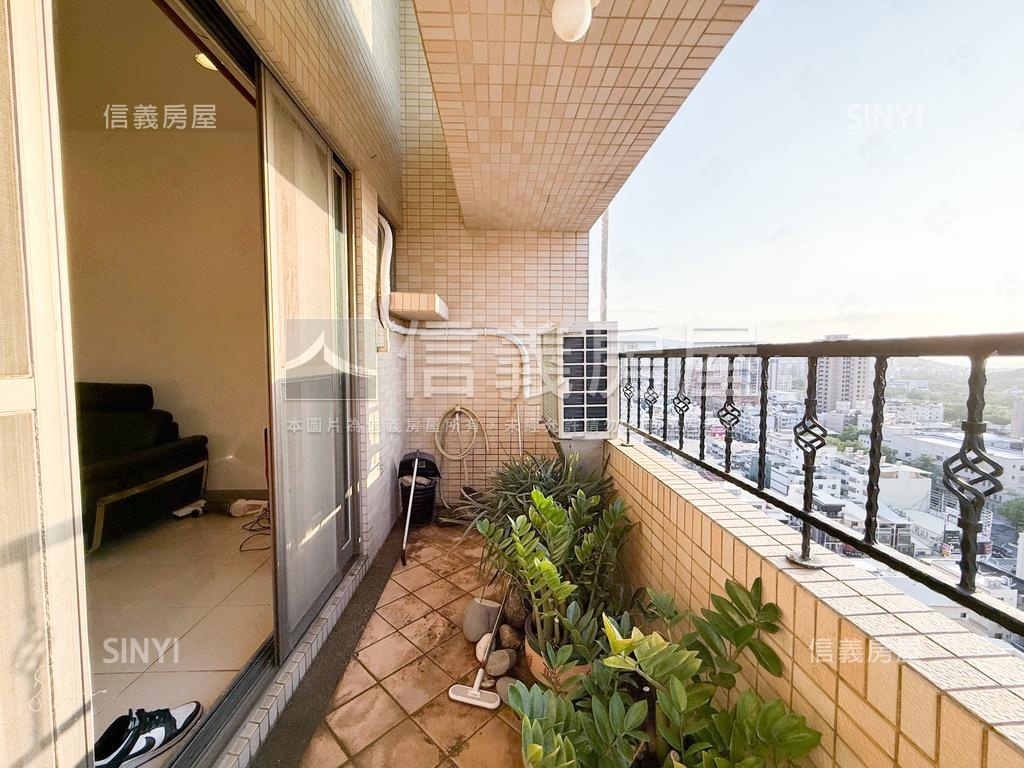 眺望蓮池潭高樓美景樓中樓房屋室內格局與周邊環境
