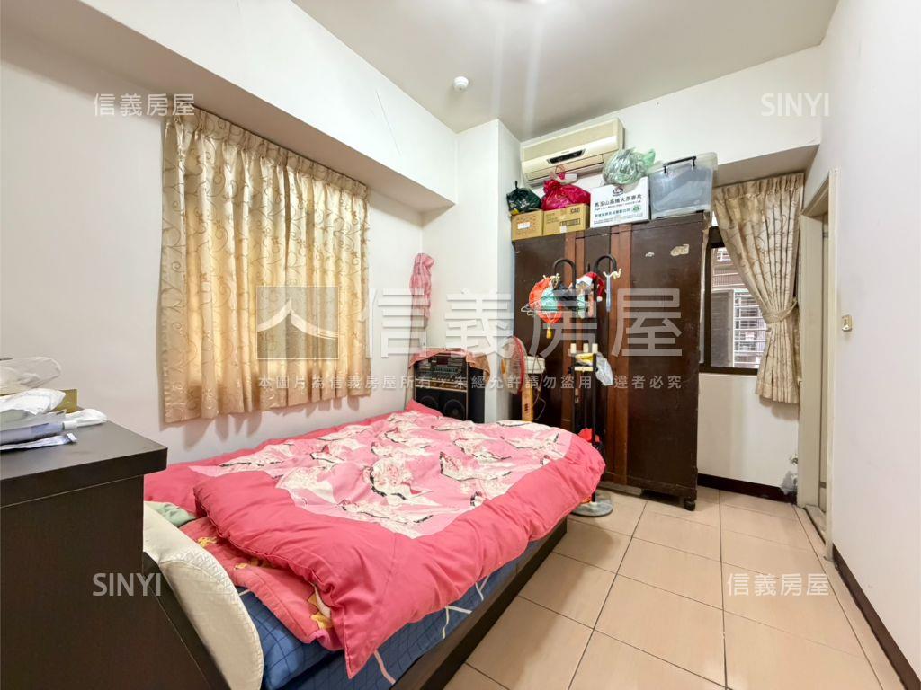 邊間２＋１房有坡平車位房屋室內格局與周邊環境