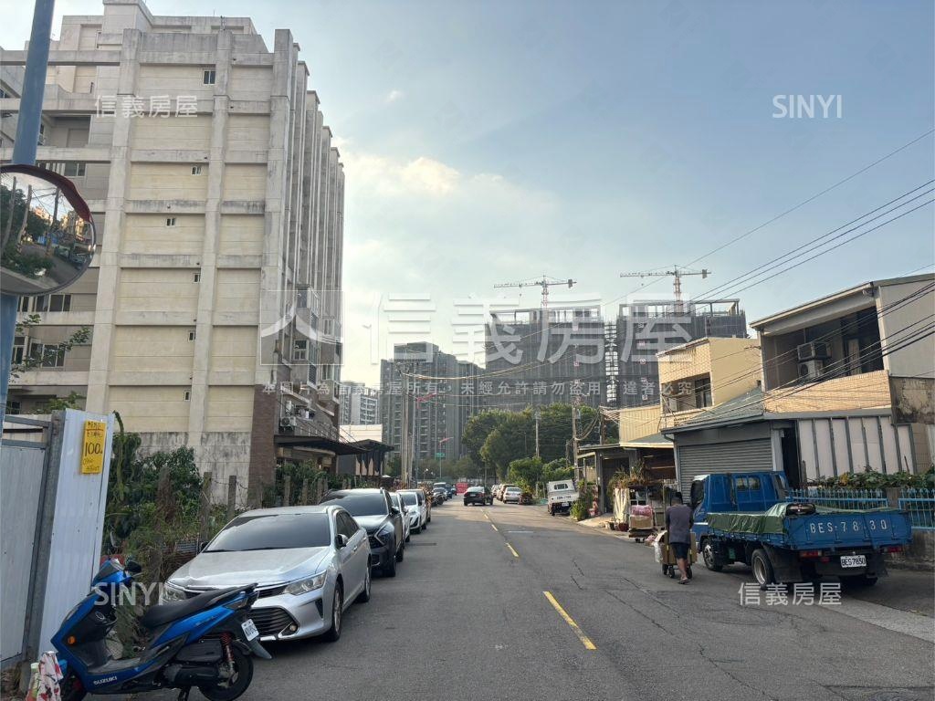 北屯重劃區百坪方正土地房屋室內格局與周邊環境