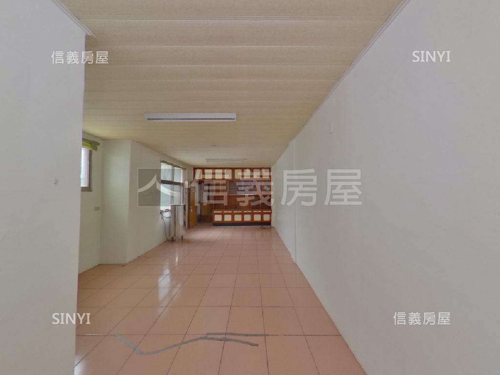 中華西路活路活巷優質透天房屋室內格局與周邊環境